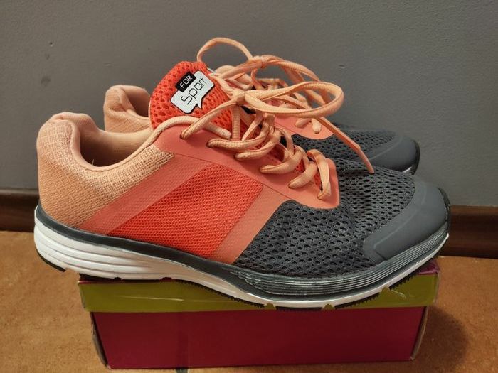 Фирменные туфли кроссовки Vagabond Restime Softwalk Active 40 р.