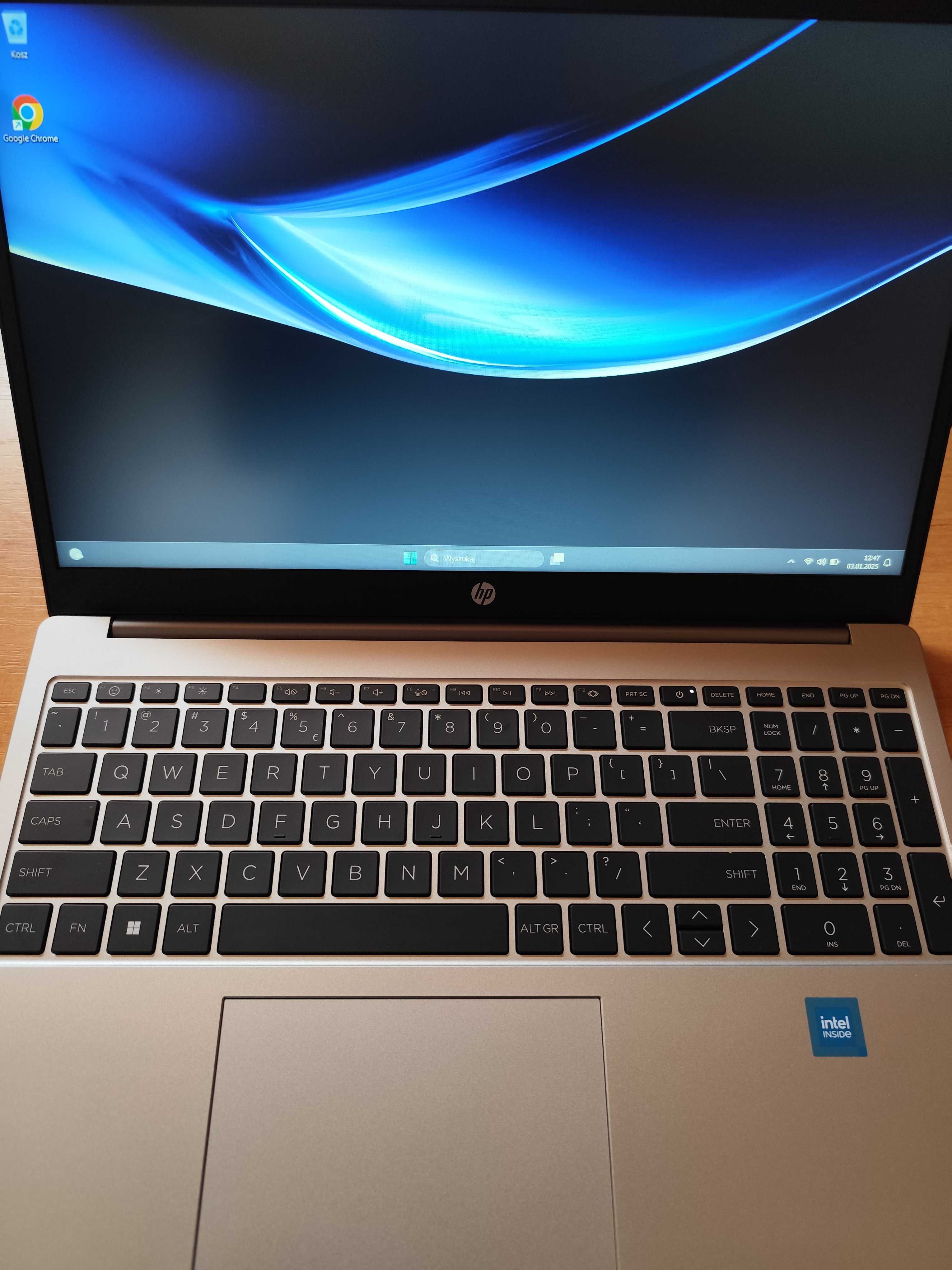Nowy Laptop HP 250 G10