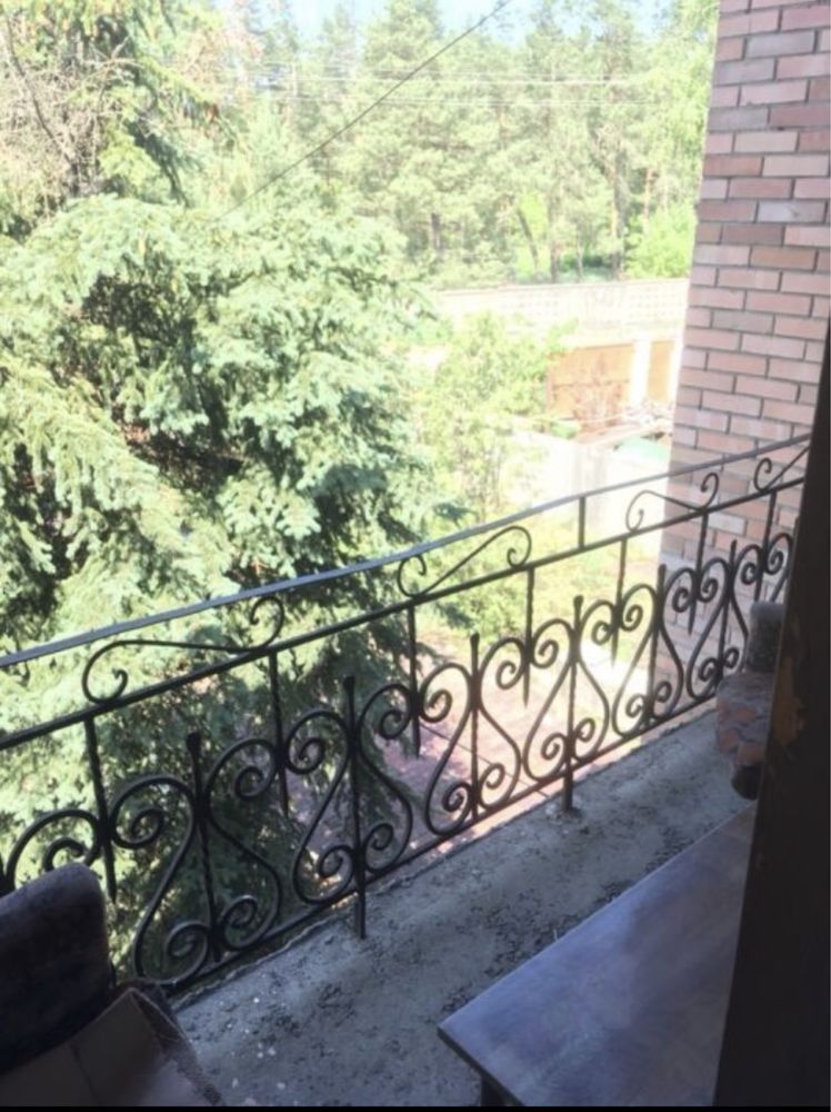 Здам будинок в центрі Святогірська