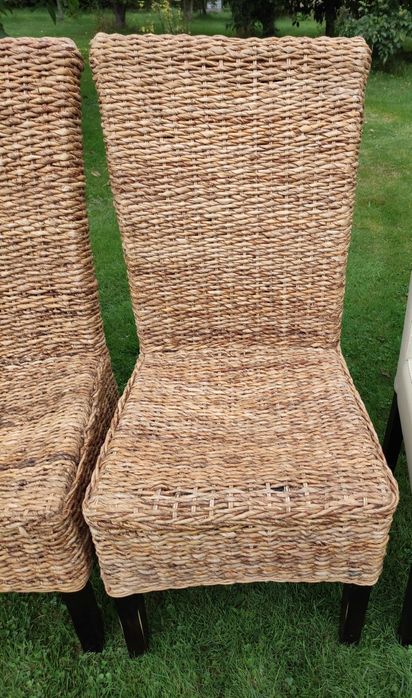 Krzesła plecione z liści bananowca / trawy morskiej do salonu jadalni
