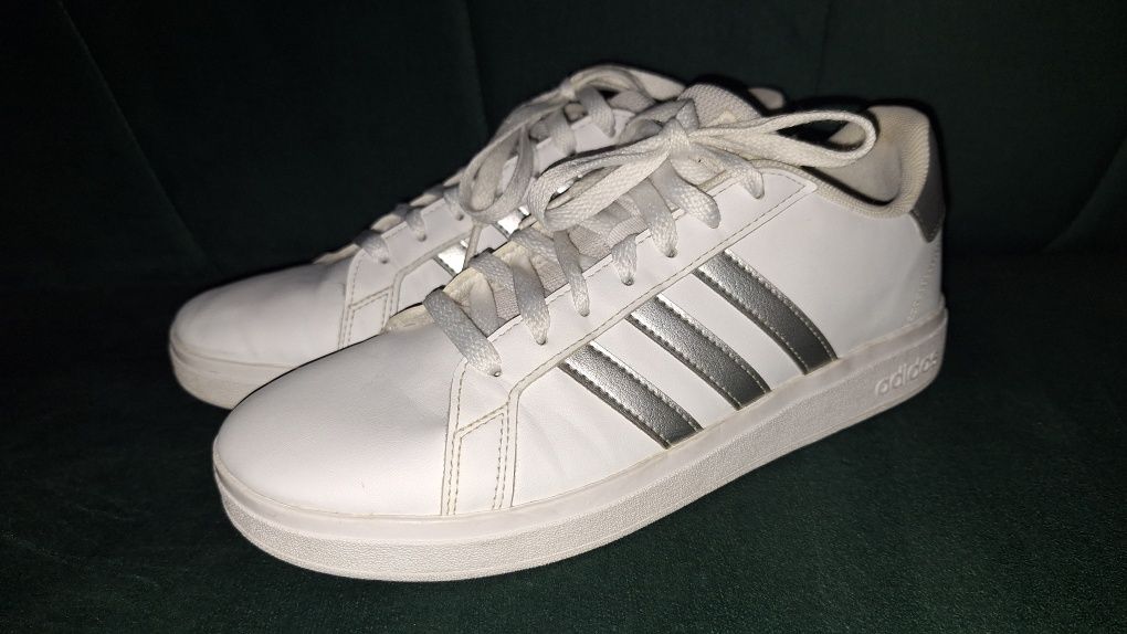 Buty sportowe Adidas Grand Court 38 2/3