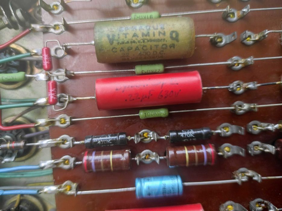 Leak Stereo 20 - lampowy wzmacniacz mocy