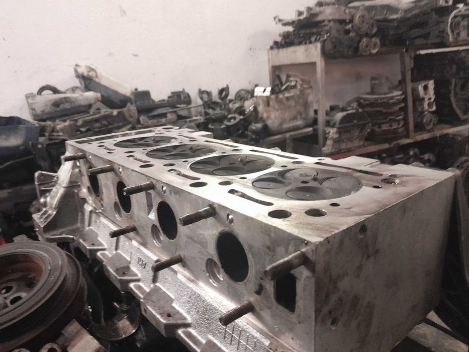 Cabeça de motor  mercedes 2..2 cdi