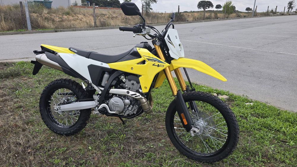 Suzuki DR  Z 4S