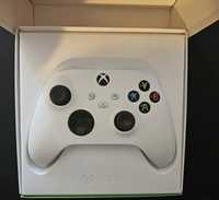 Kontroler Xbox One X/S Robot White
