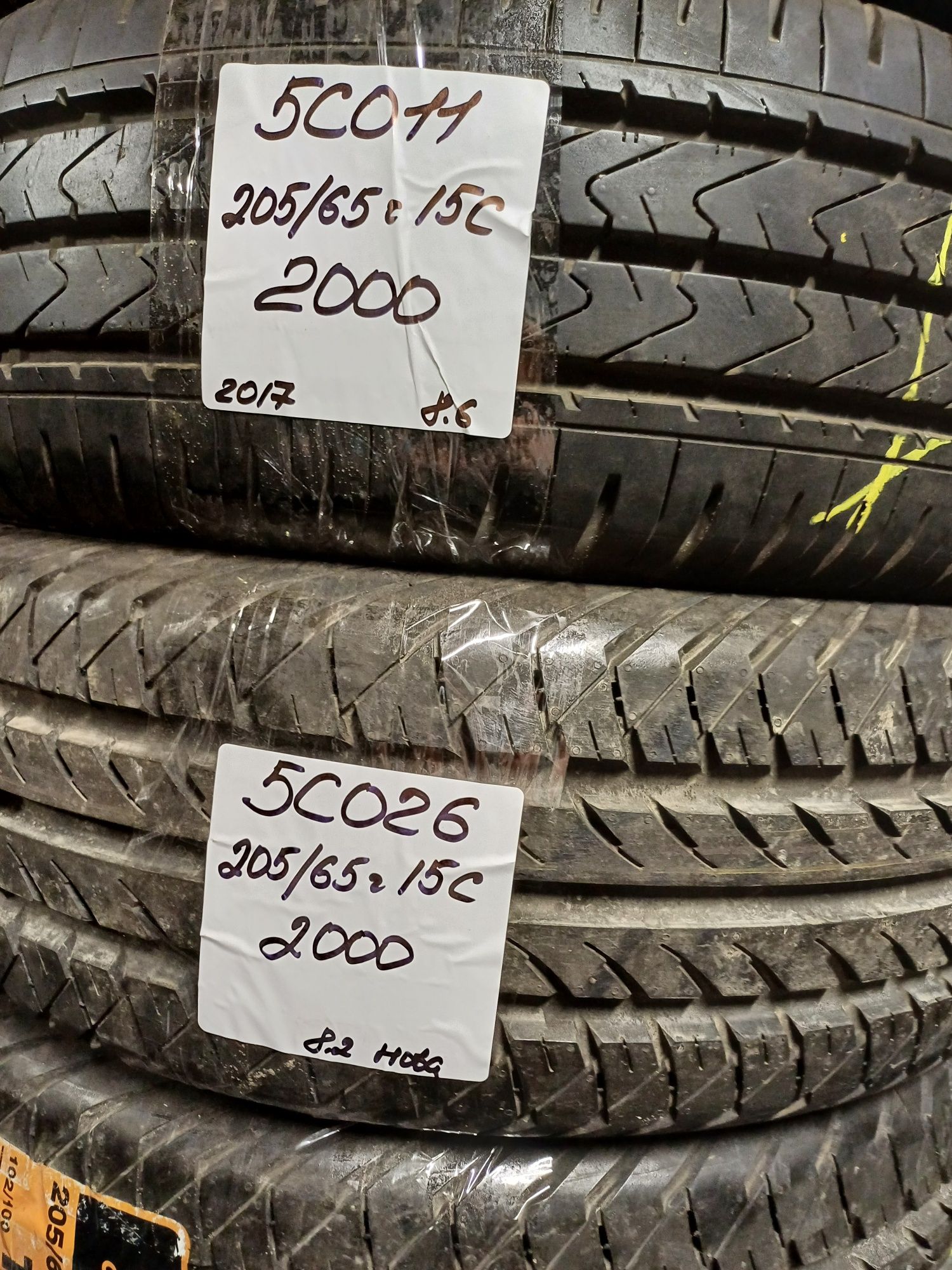 Продам летние шини 205/65 r15 C