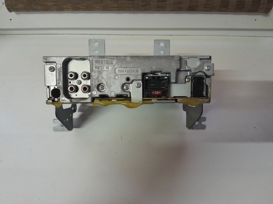 Магнитофон pioneer и рамка хюндай акцент