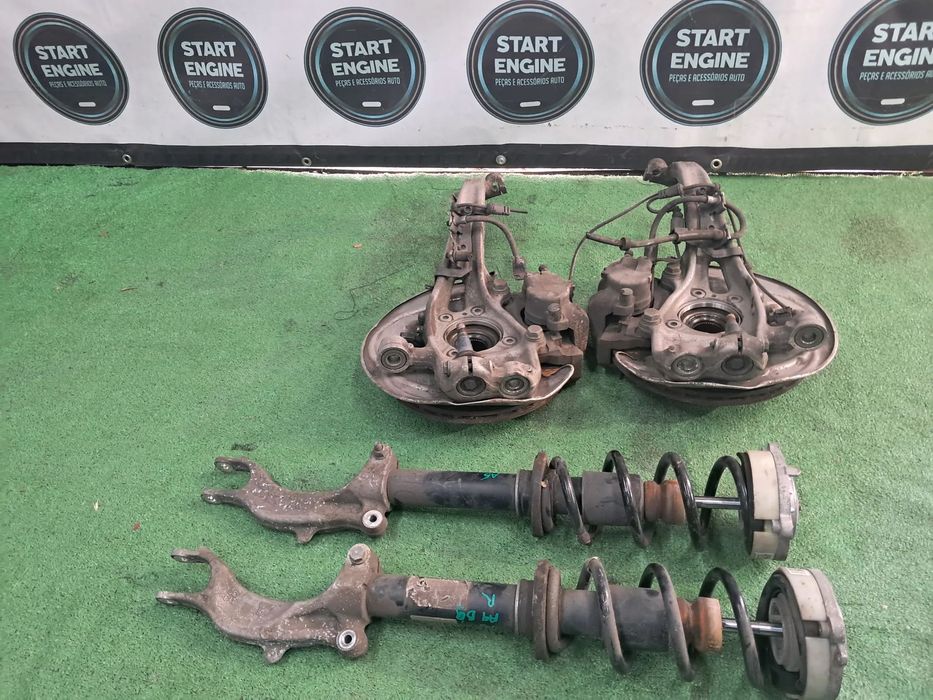 Manga de eixo Amortecedor Audi A4 B9