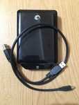 Жесткий диск USB внешний Seagate 1000 ГБ  Seagate Part No: 9ZF2A5-500