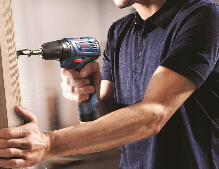 Wkrętarka Akumulatorowa 12v Gsr 120-li Bosch 1x2,0ah Walizka
