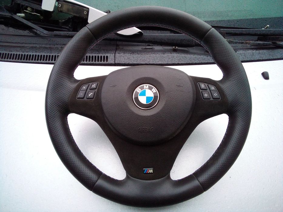 KIEROWNICA BMW E90 E91 E92 E93 E87 E88 E81 E82 M PAKIET
