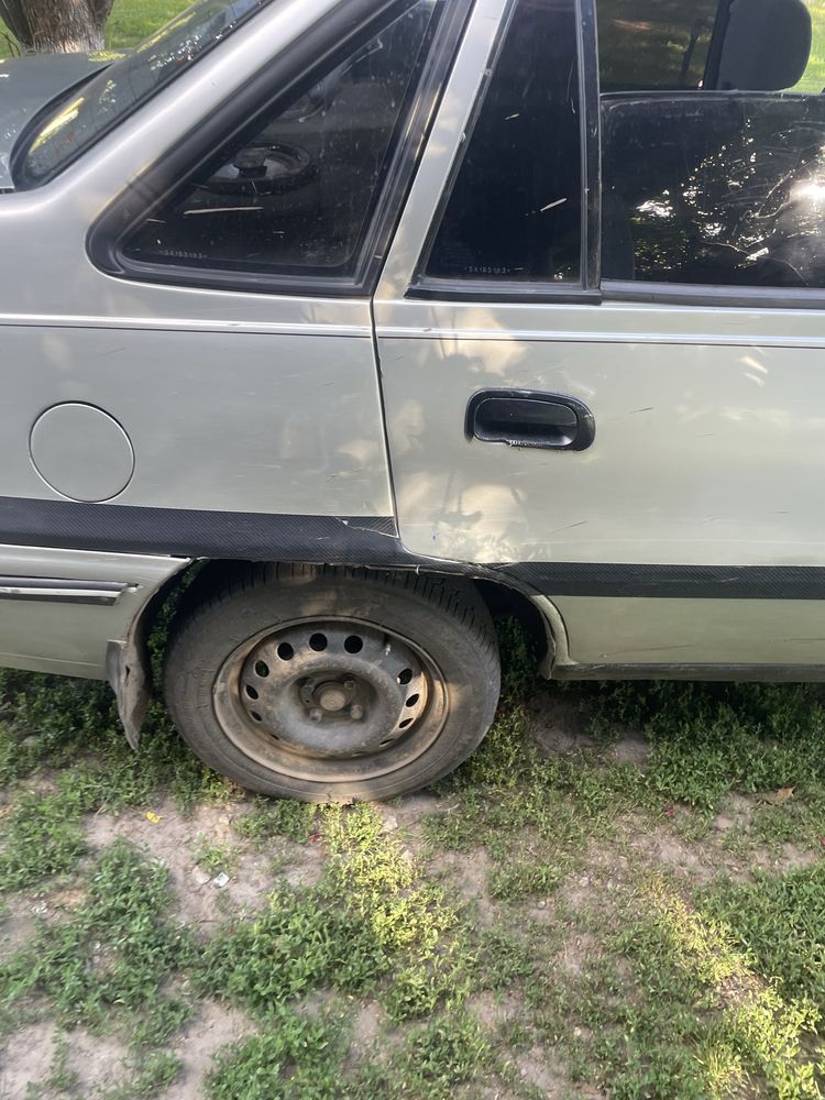 Продам део нексию