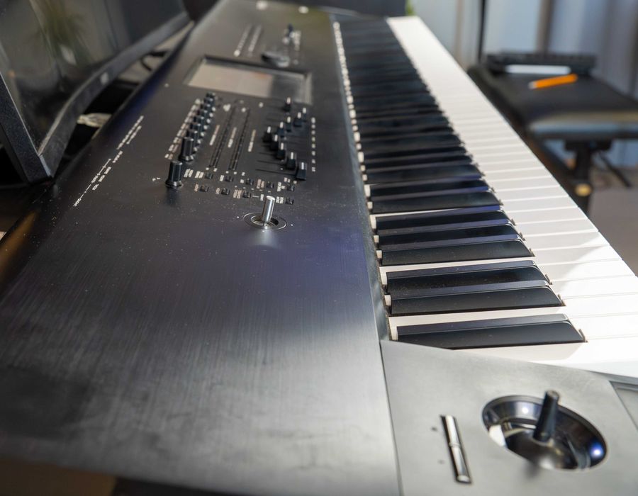 Korg Kronos 88 - Teclado workstation