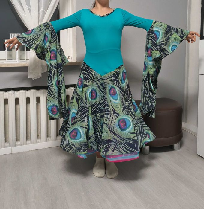 Sprzedam sukienkę standart turniejową