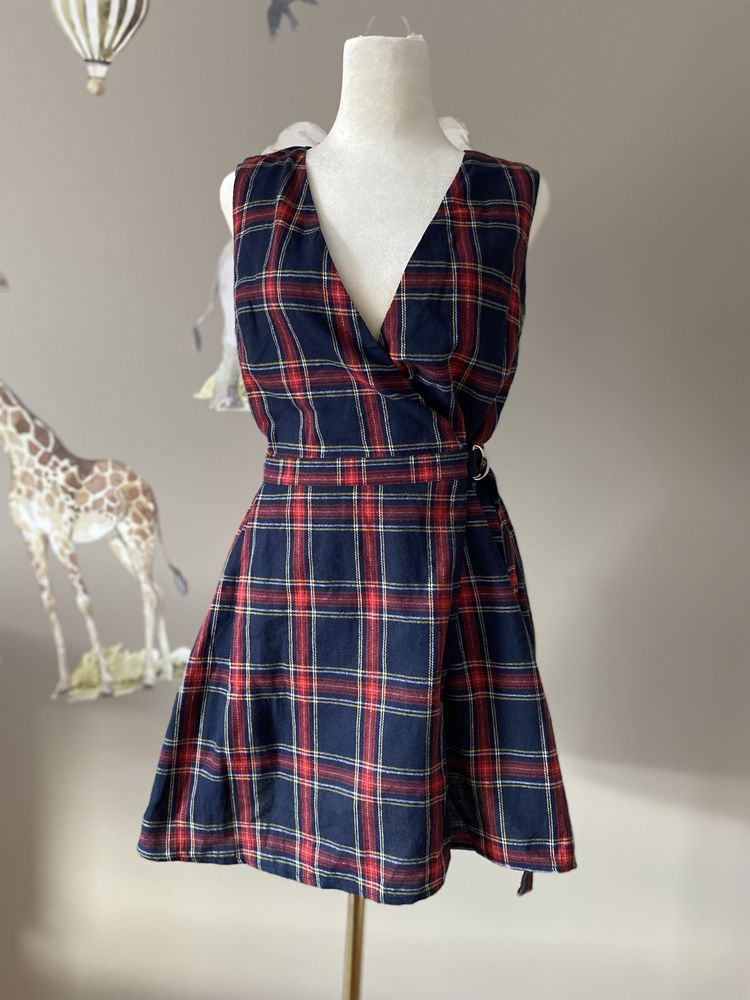 Sukienka w kratkę krótka grunge preppy nowa Missguided M