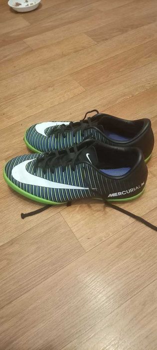 Продам сороконожки, футзалки: Nike и Adidas разных моделей