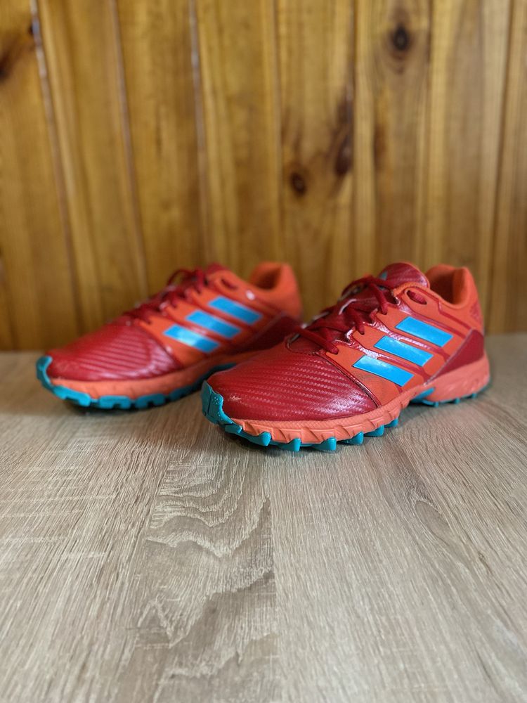 Кросівки Adidas 38 ррзмір