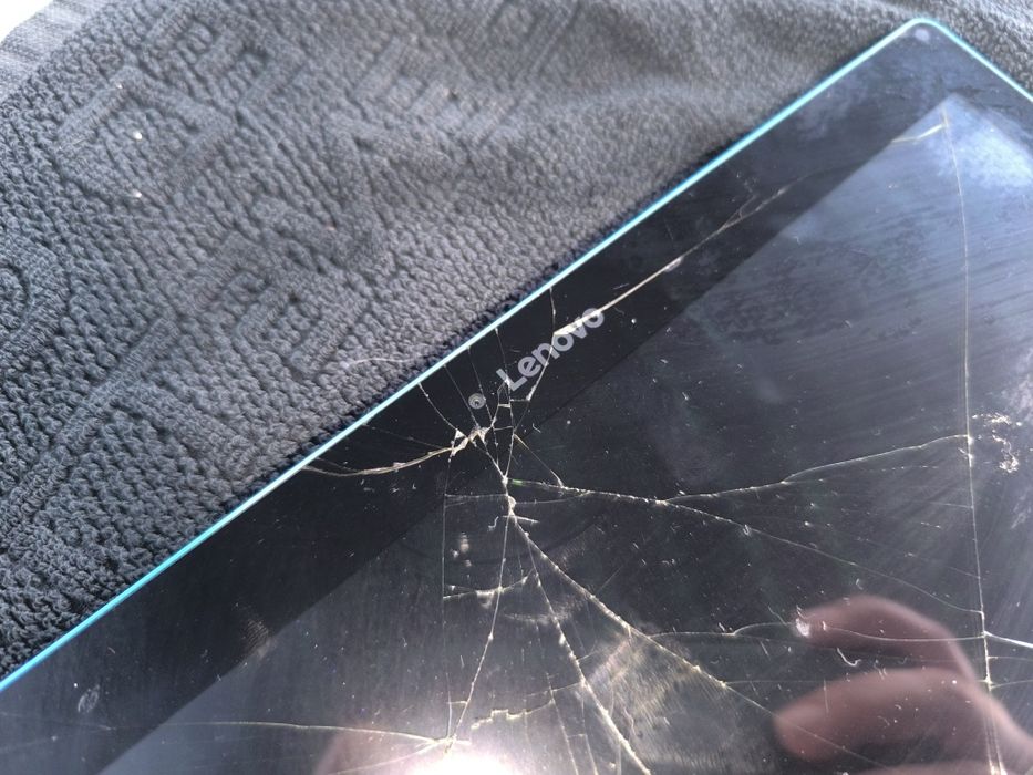 Tablet Lenovo para recuperar ou utilizar peças