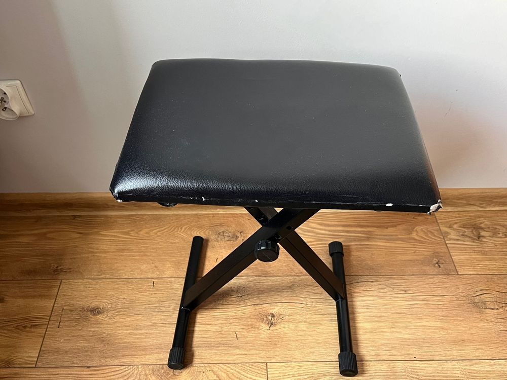 Kryboard Yamaha PSR-540 w Bardzo Dobrym stanie + krzesełko i stojak