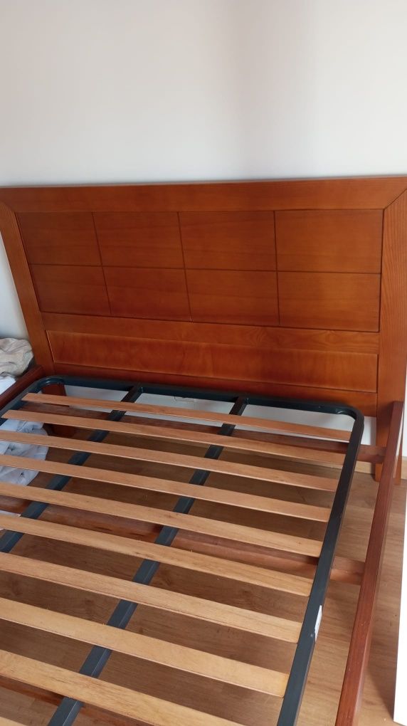 Cama casal madeira