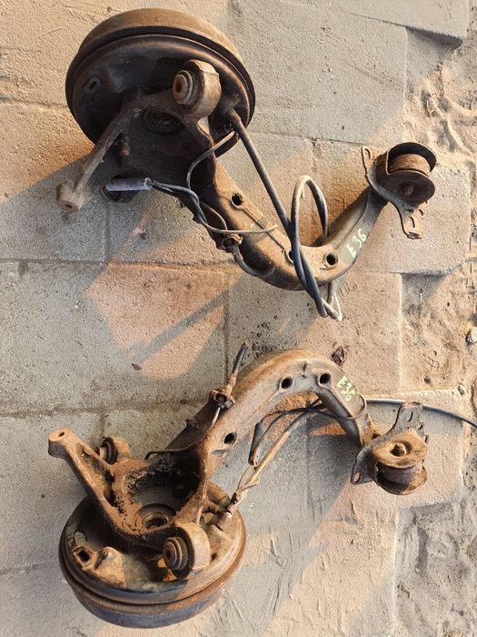 BMW E36 Wahacz Wahacze Tył Tylne Prawy Lewy Tylni Części BMA