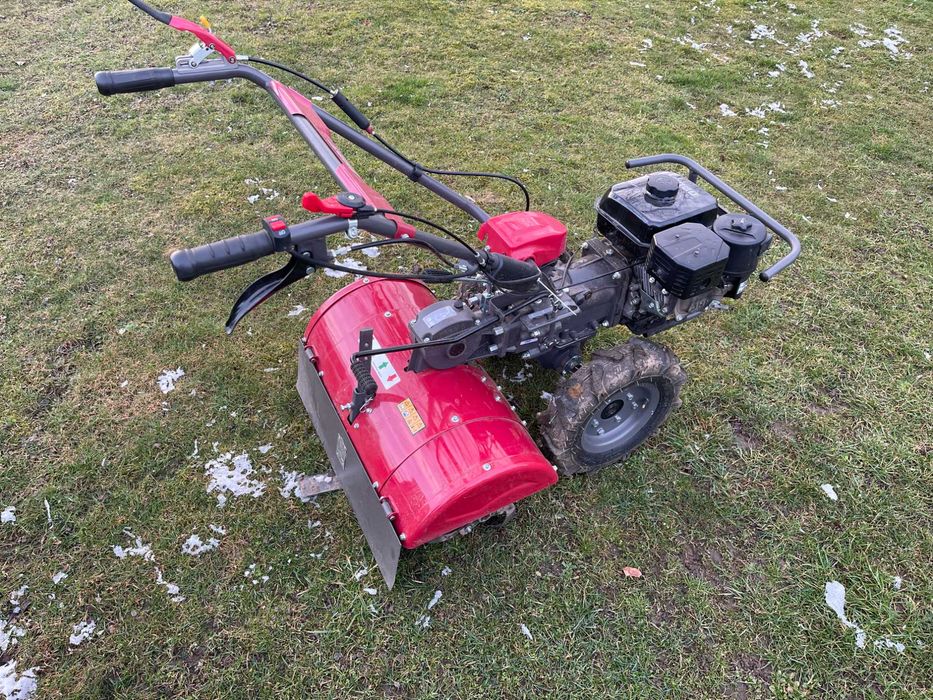 Wynajem glebogryzarki