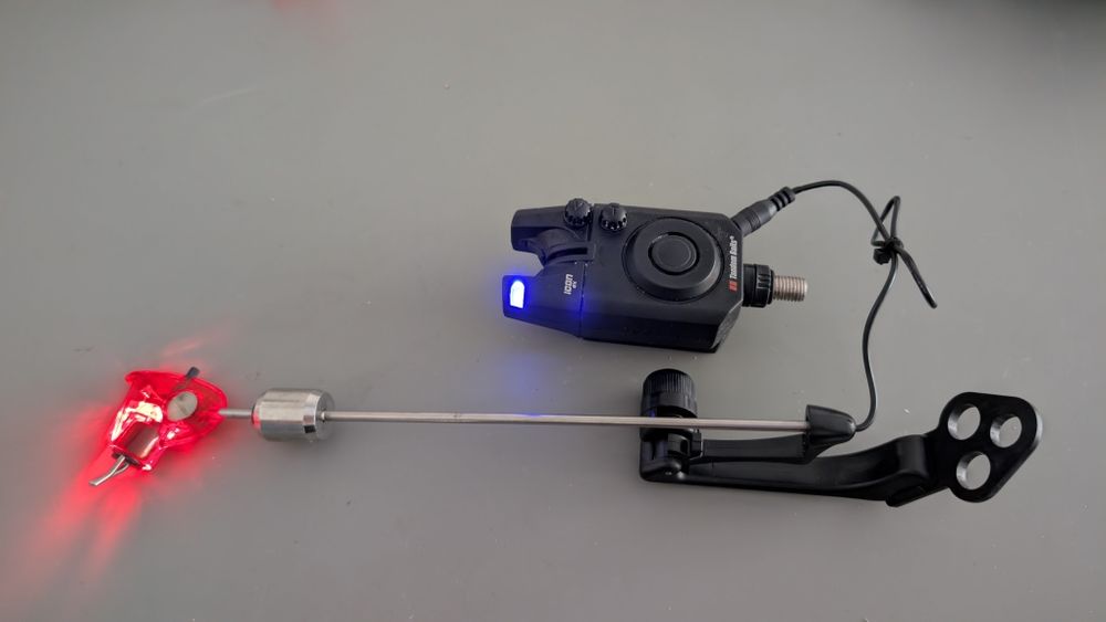 Sygnalizatory brań z centralką 3+1 Tandem baits icon ex