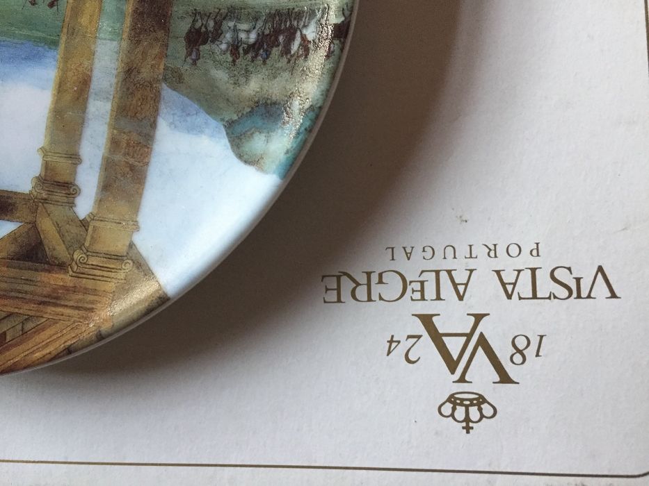 Pratos decorativos Vista Alegre