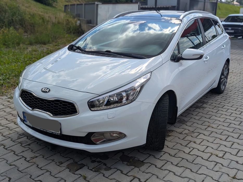 Kia Ceed Kia Ceed 1.6 CRDi 128KM | XL | Panorama dach | Serwisowana | Zadbana