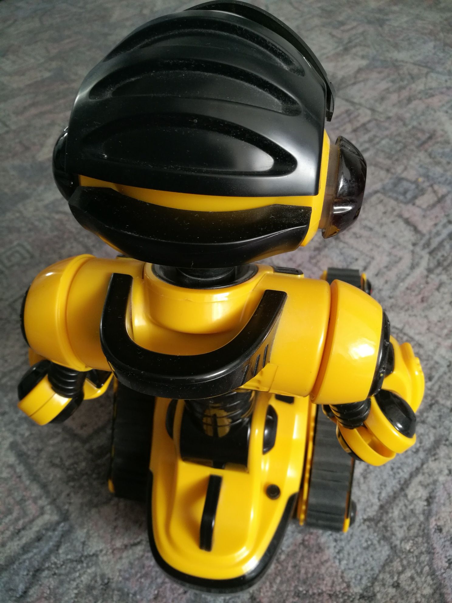 Wow Wee Roborover, zdalnie sterowany robot