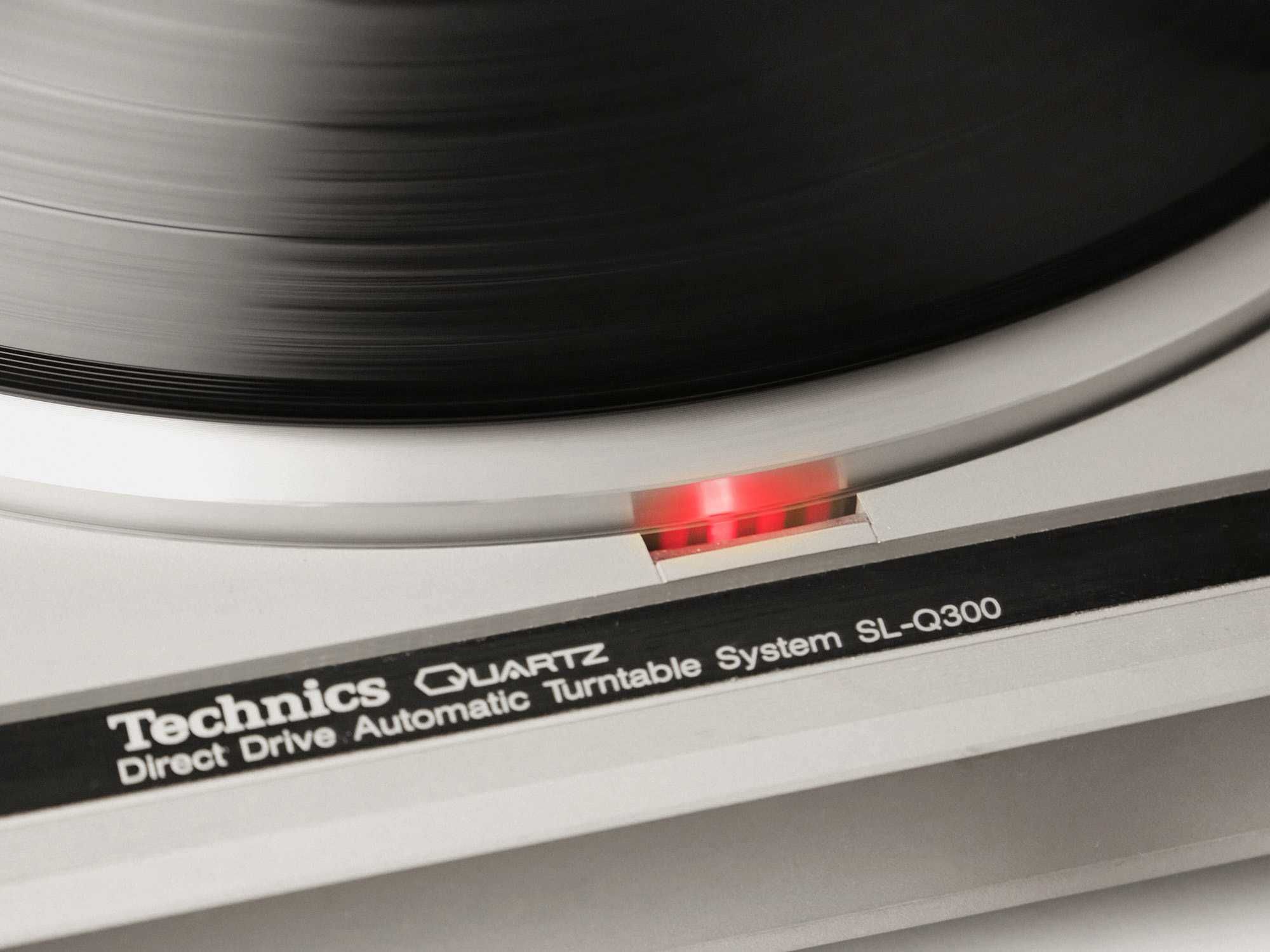 Gramofon Technics SL-Q300 Direct drive. fajny san!