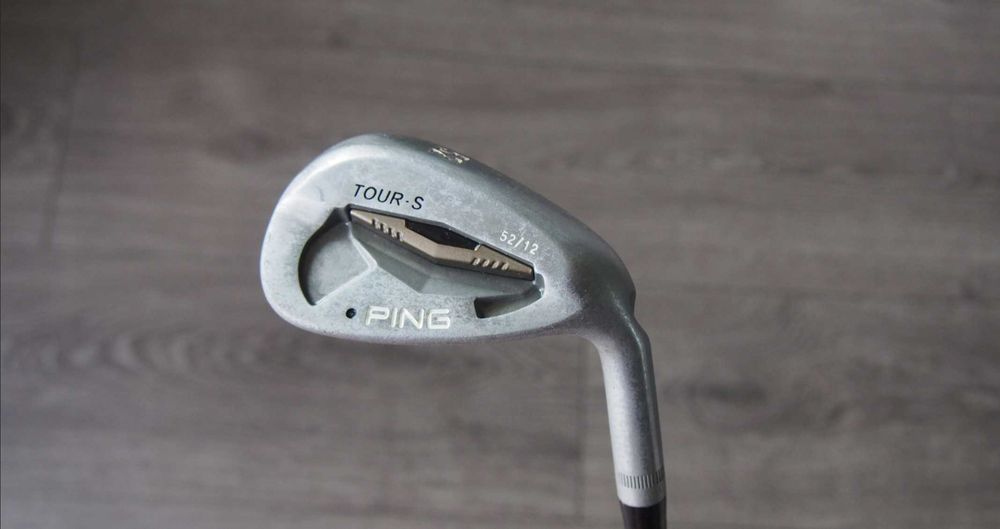 Kij do golfa Ping tour raw gap wedge 52 stopnie
