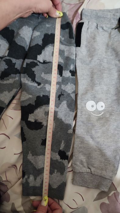 Продам костюмчик на хлопчика 1,5-2р