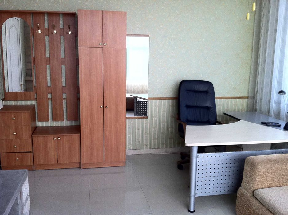 комнаты посуточно, в 10 минутах ходьбы от метро Славутич-2-555.biz.ua