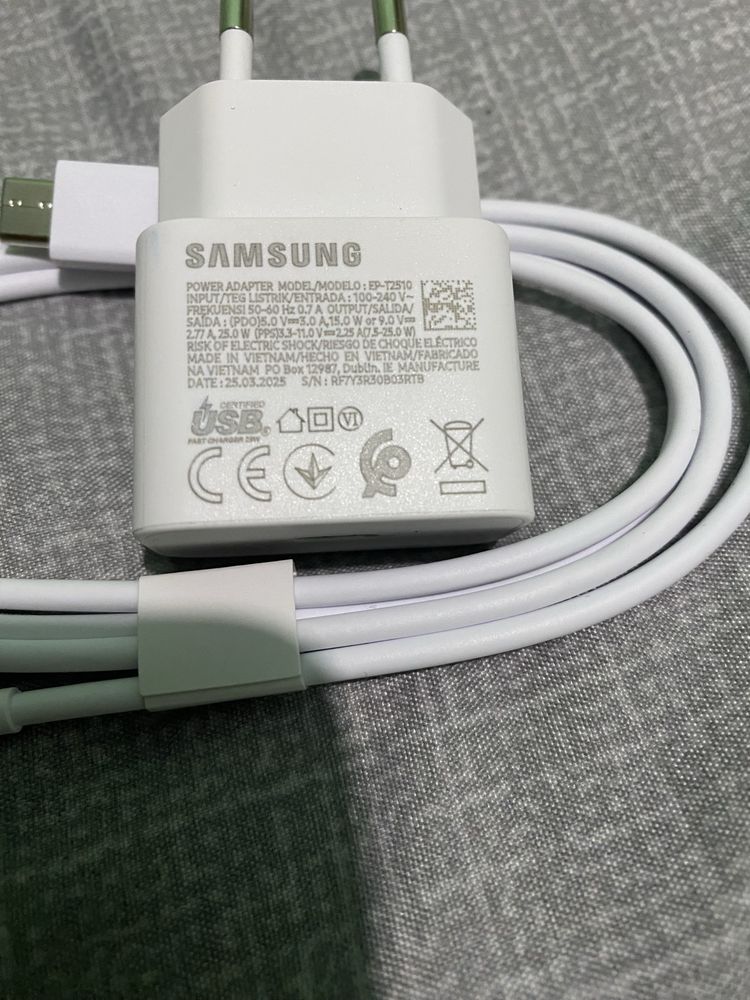 Нова оригінальна зарядка Samsung Type-C EP-T2510 25W зарядний зарядное