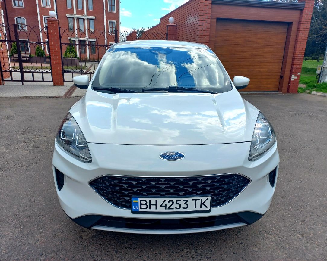 Продам Ford Escape 2019