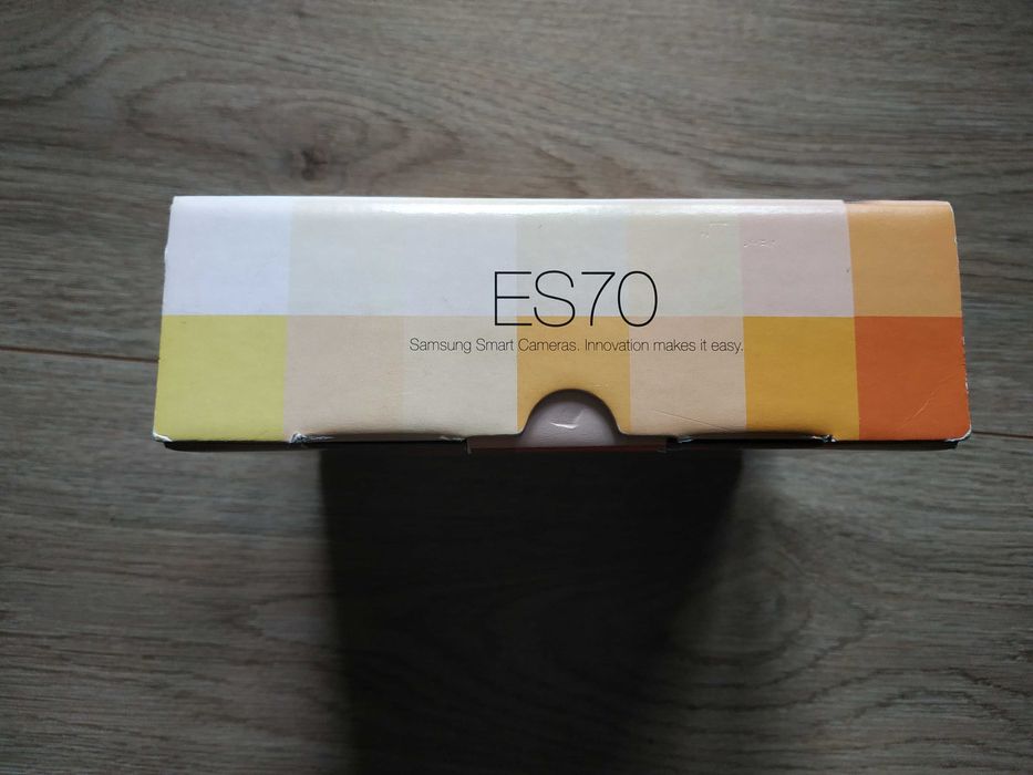 Коробка для фотоапарата Samsung ES70 коробка та дoкументація