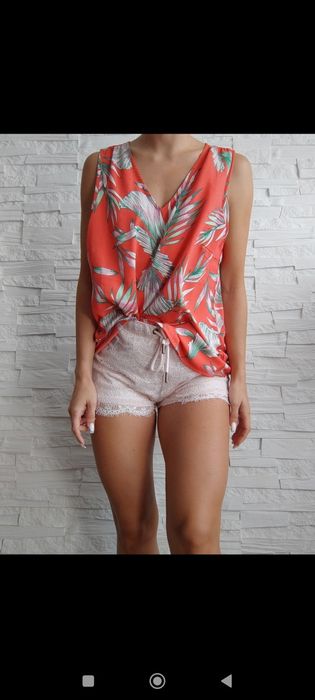 Vero moda lekka bluzka wycięcie 
Rozmiar XL