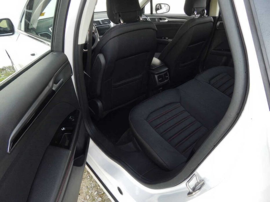 Ford Fusion      2014