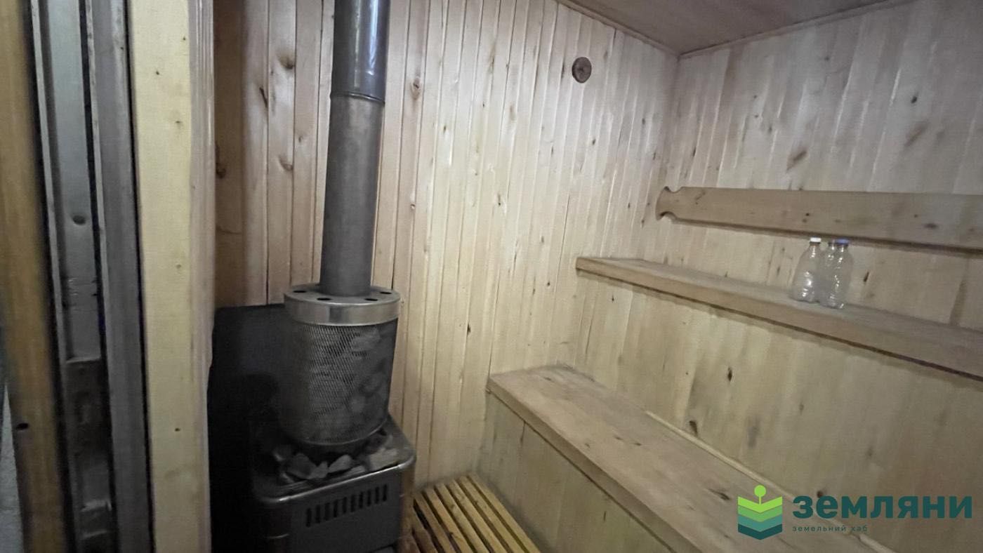 Продається дача із ділянкою 7 сот біля Черніїва