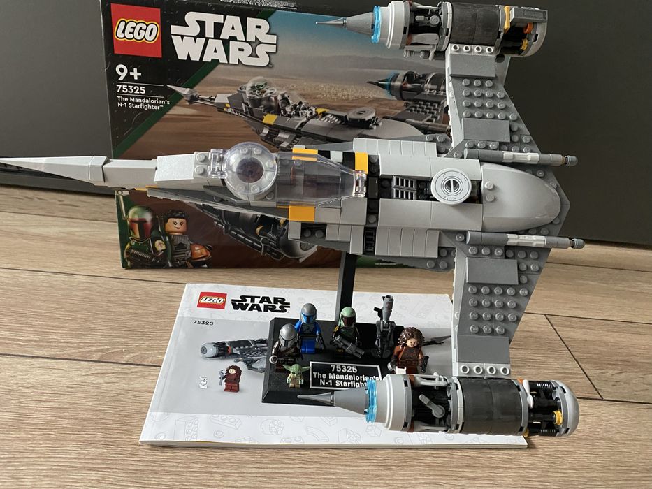 Lego star wars 75325 plus figurki podstawka