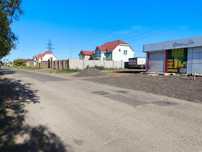 Продам фасадный участок 10 сот Нерубайское НАТИ, свет 380V, вода.