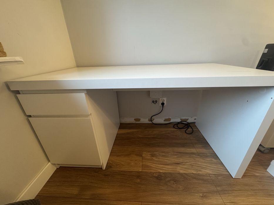 Biurko Ikea biale