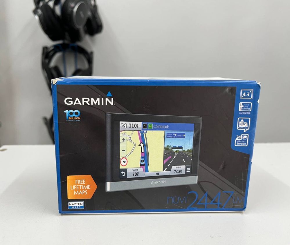 Навігатор Garmin Nüvi 2447LM