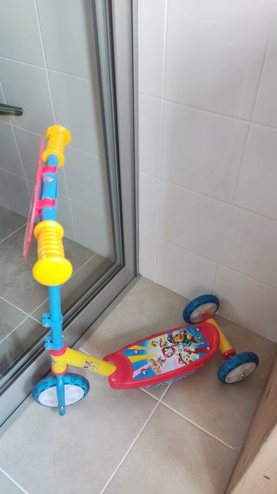 Trotinete infantil Patrulha Pata