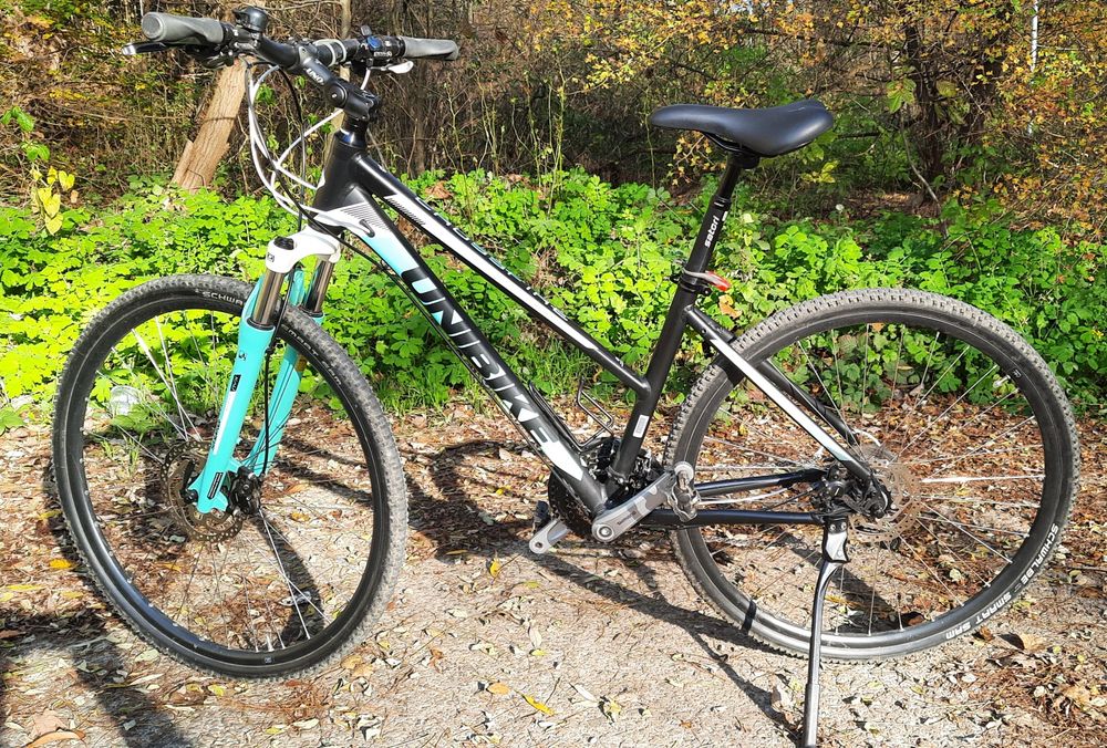 Damski rower Cross/MTB Unibike Crossfire 17", czarno-seledynowy