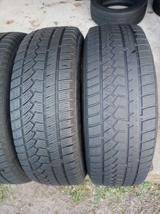 235 65 R17 Шини Interstart