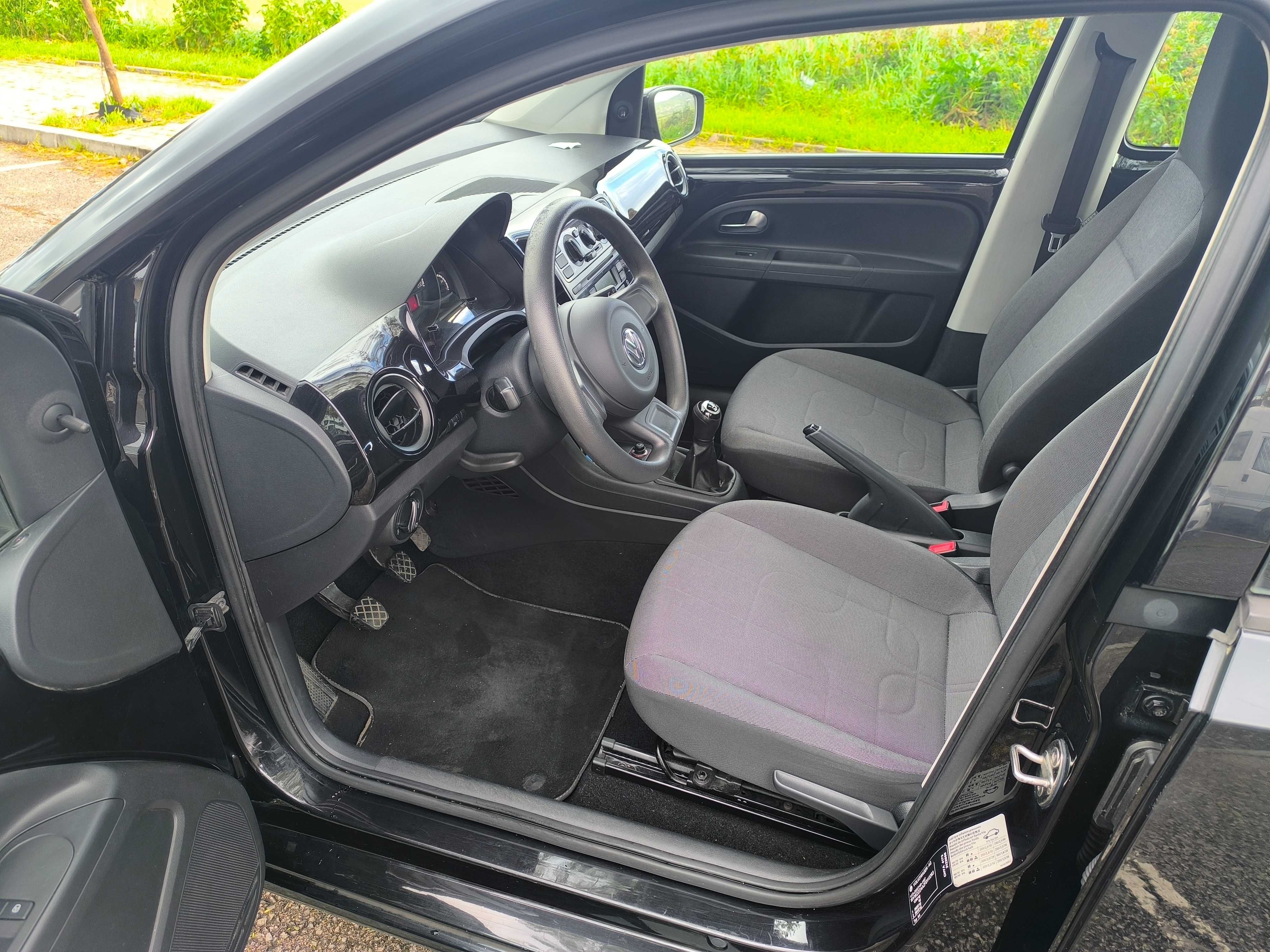 VW Up! 1.0 5 Portas com Ar Condicionado NACIONAL 145.000km