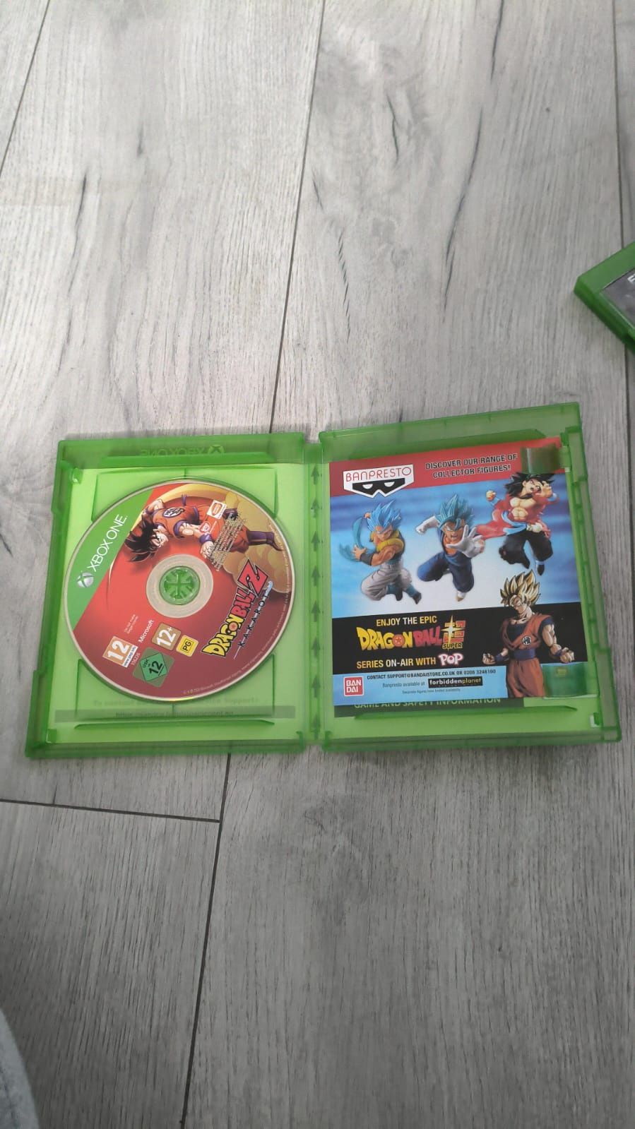 Sprzedam 2 gry DragonballZi Avengers