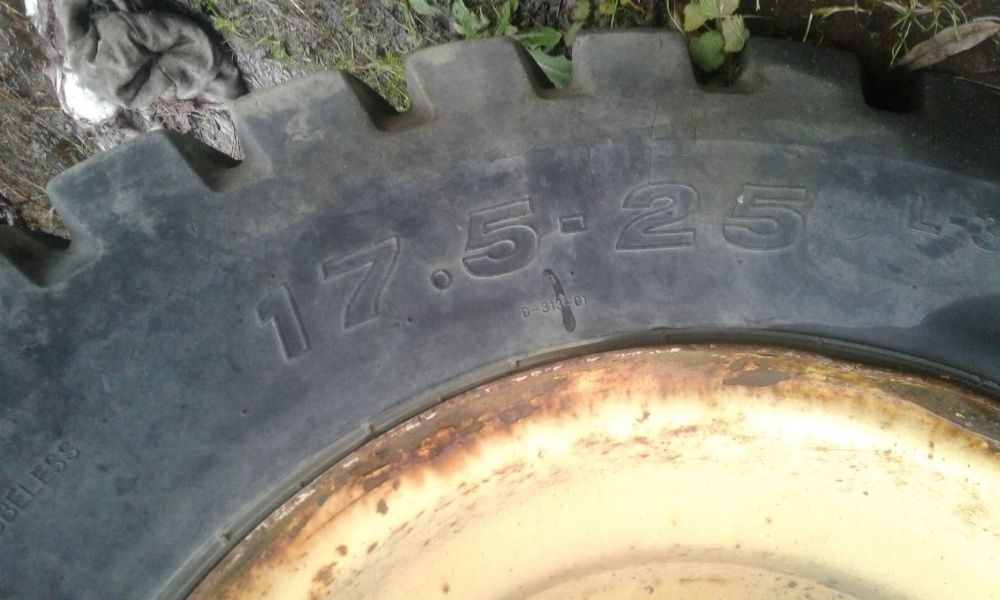 Opony Deestone 17.5-25 koła opona przemysłowa koło jcb 410